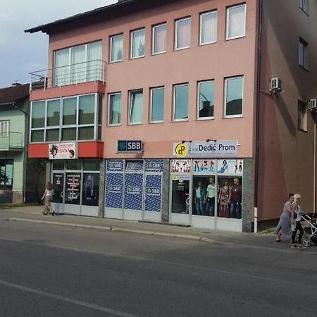 Prekounje Apartman Bihać Kültér fotó